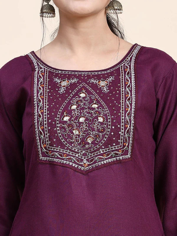 This exquisite Designer Kurta Suit Set