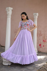Gown is a perfect blend of elegance and charm.