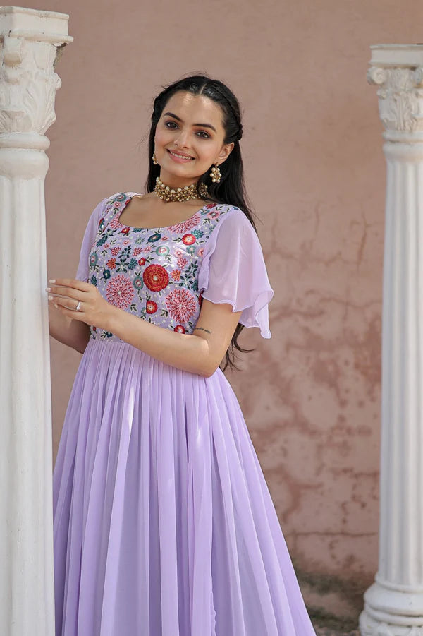 Gown is a perfect blend of elegance and charm.